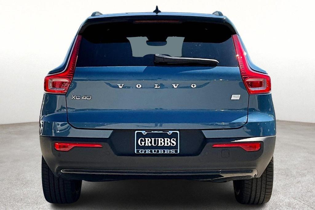 used 2023 Volvo XC40 Recharge Pure Electric car, priced at $29,000