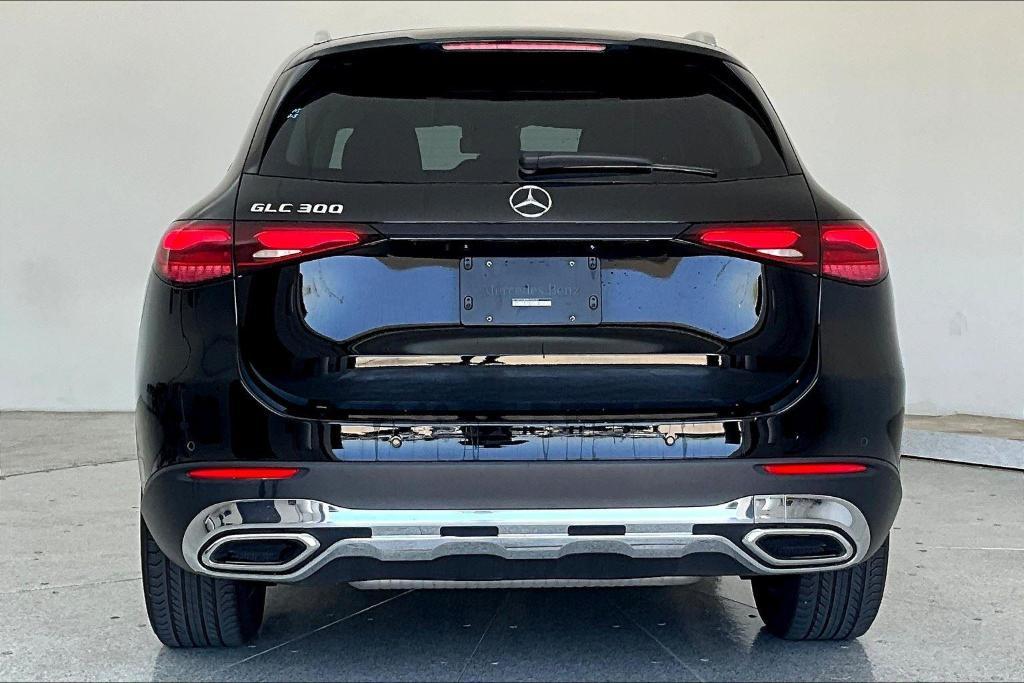 used 2024 Mercedes-Benz GLC 300 car, priced at $37,995