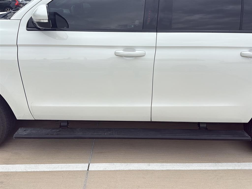 used 2022 Ford Expedition Max car, priced at $45,000
