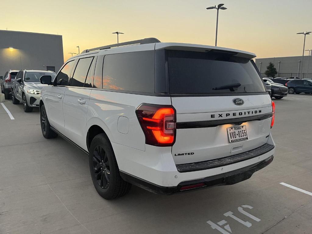 used 2022 Ford Expedition Max car, priced at $45,000