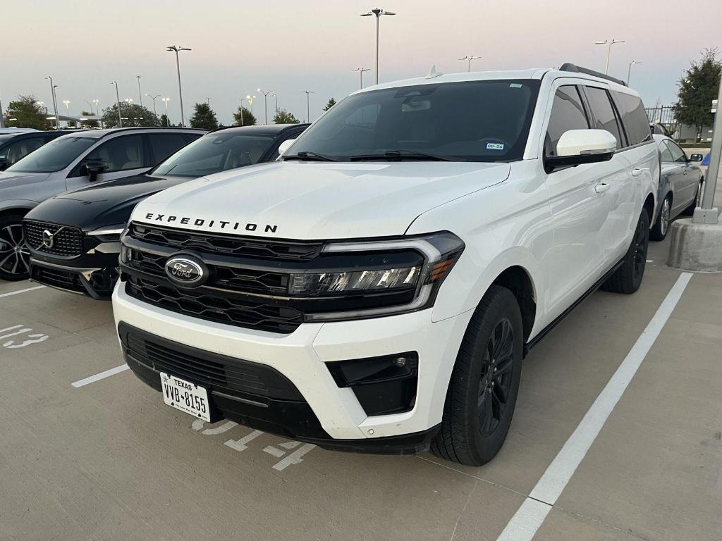 used 2022 Ford Expedition Max car, priced at $45,000