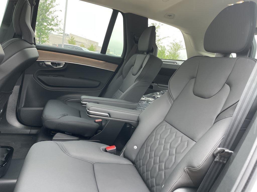 new 2025 Volvo XC90 car, priced at $69,655
