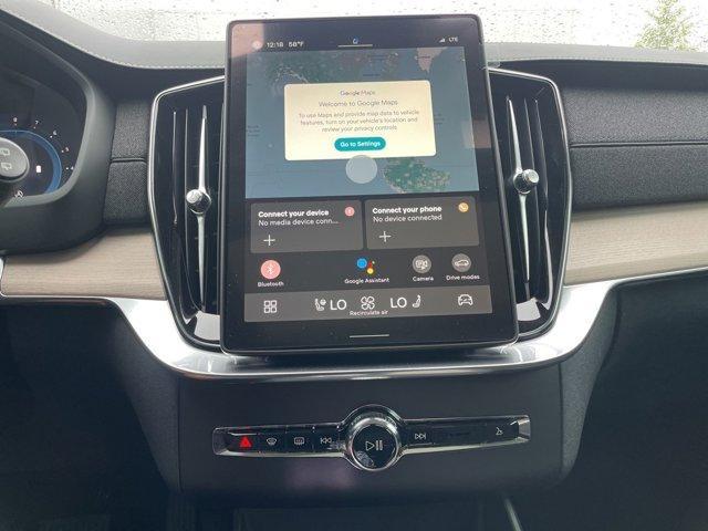 new 2025 Volvo XC90 car, priced at $69,655