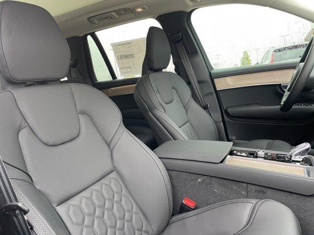 new 2025 Volvo XC90 car, priced at $69,655