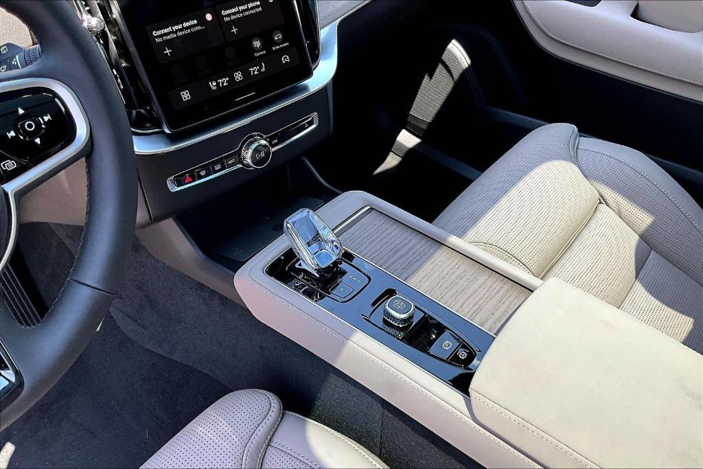 new 2026 Volvo XC90 car, priced at $76,445