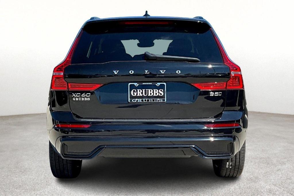 new 2025 Volvo XC60 car, priced at $56,160
