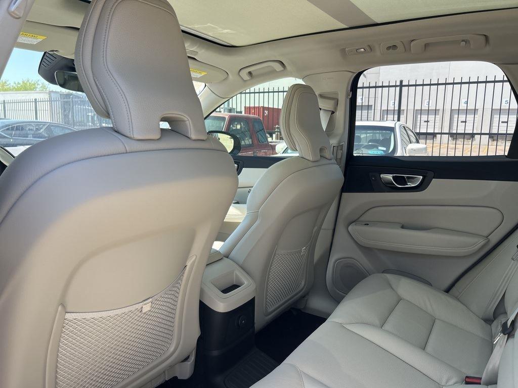 new 2025 Volvo XC60 Plug-In Hybrid car, priced at $65,485