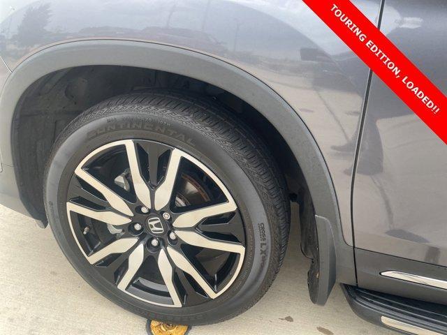 used 2022 Honda Pilot car, priced at $34,000