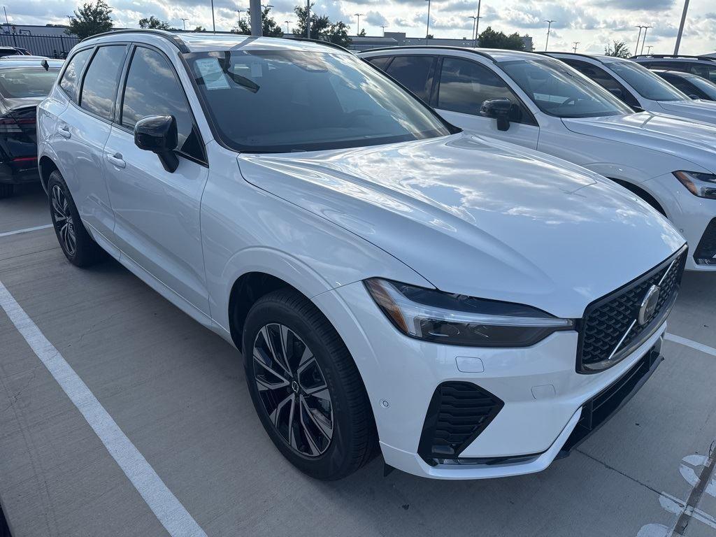 new 2025 Volvo XC60 car, priced at $54,560