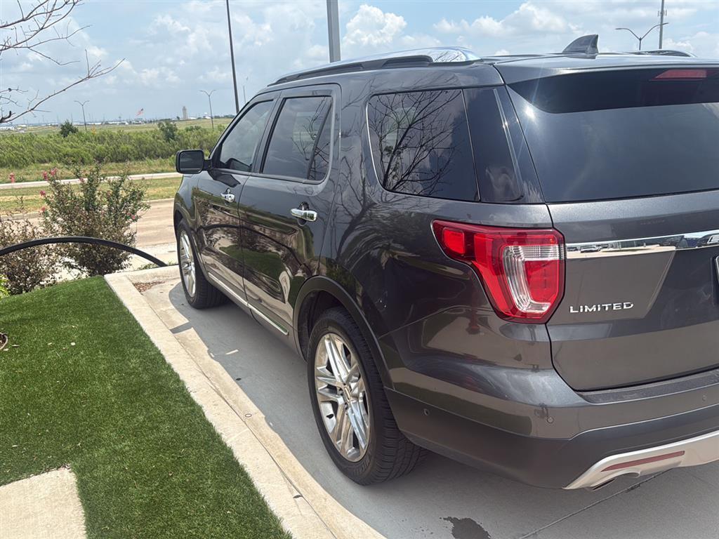 used 2017 Ford Explorer car, priced at $17,000