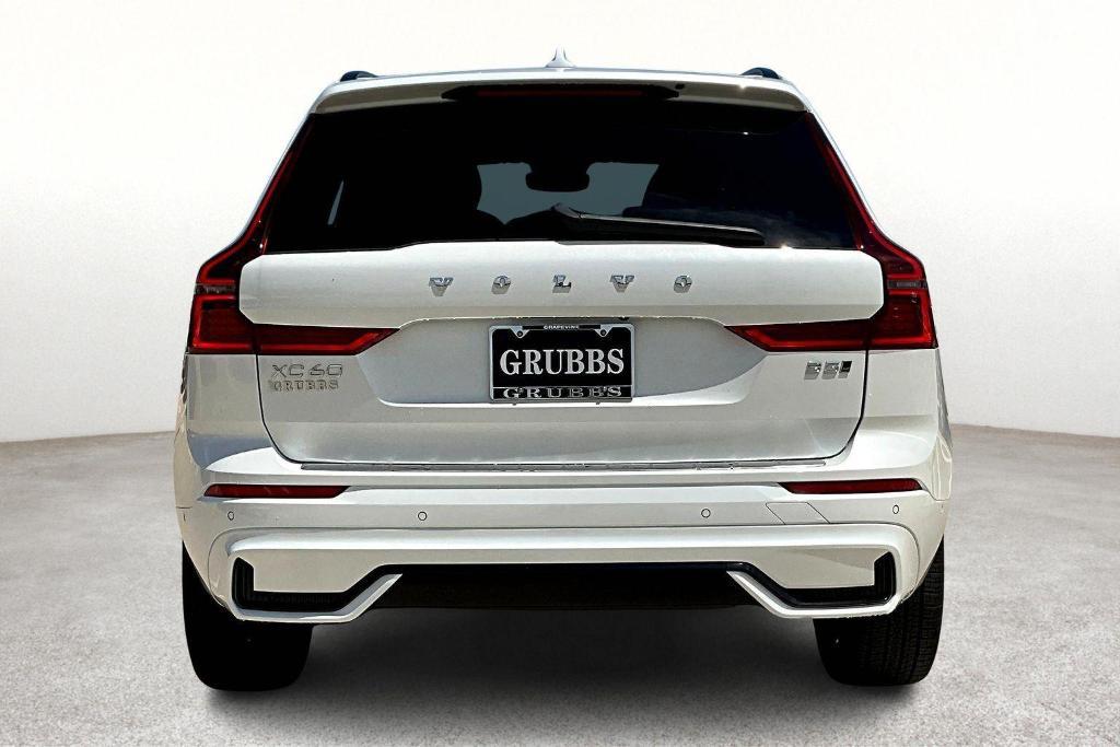 new 2026 Volvo XC60 car, priced at $63,935
