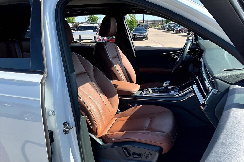 used 2022 Audi Q7 car, priced at $38,900