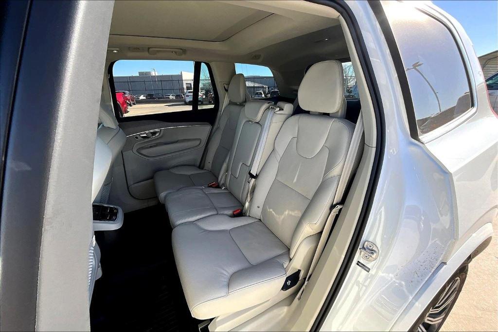 new 2025 Volvo XC90 car, priced at $64,300