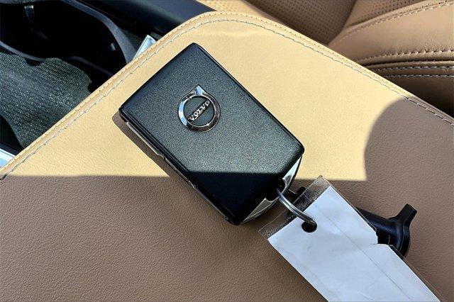 used 2024 Volvo XC90 Recharge Plug-In Hybrid car, priced at $62,000