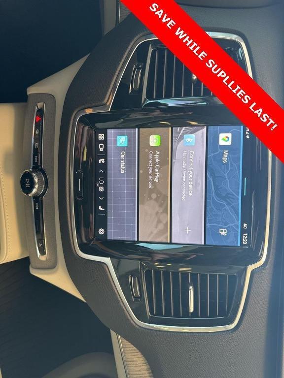 new 2025 Volvo XC90 Plug-In Hybrid car, priced at $49,715