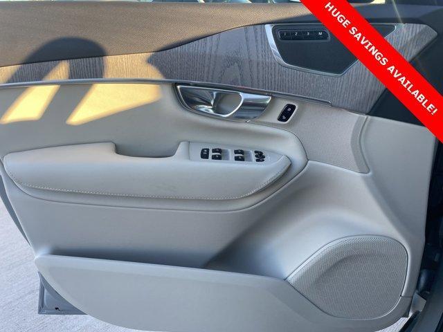 new 2025 Volvo XC90 car, priced at $62,500
