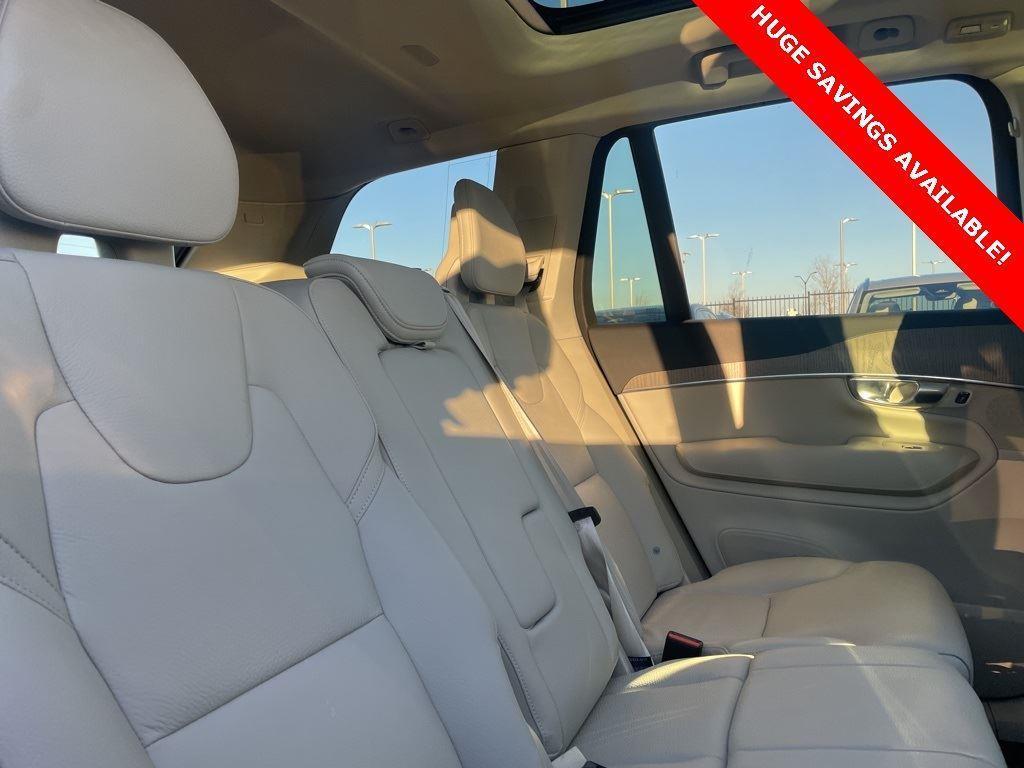 new 2025 Volvo XC90 car, priced at $64,300