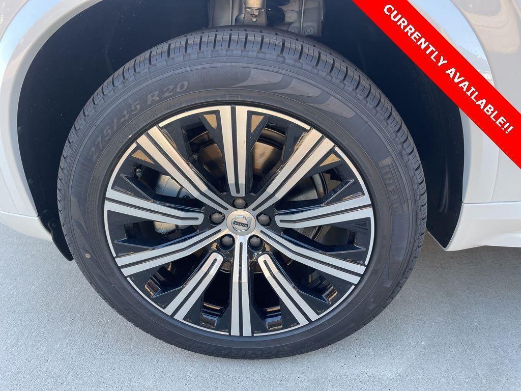 new 2025 Volvo XC90 car, priced at $64,300