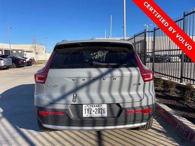 used 2024 Volvo XC40 car, priced at $31,900