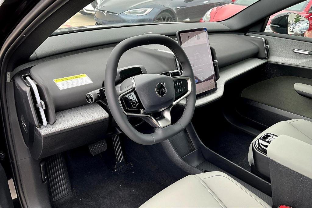 new 2025 Volvo EX30 car