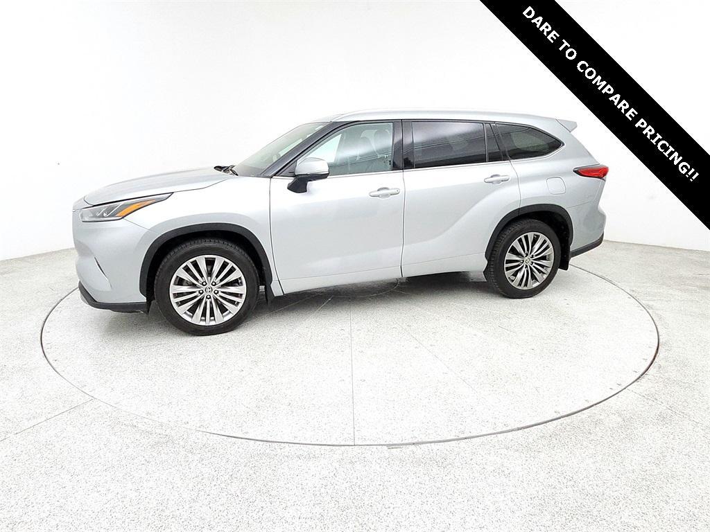 used 2021 Toyota Highlander car, priced at $37,500