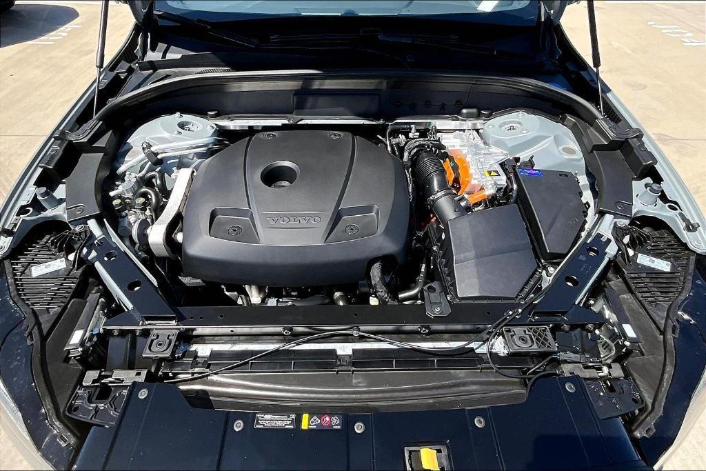 new 2026 Volvo XC60 Plug-In Hybrid car, priced at $69,285