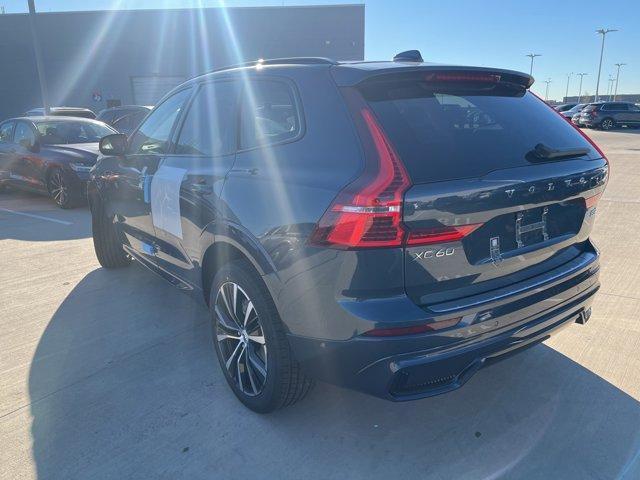 new 2025 Volvo XC60 car