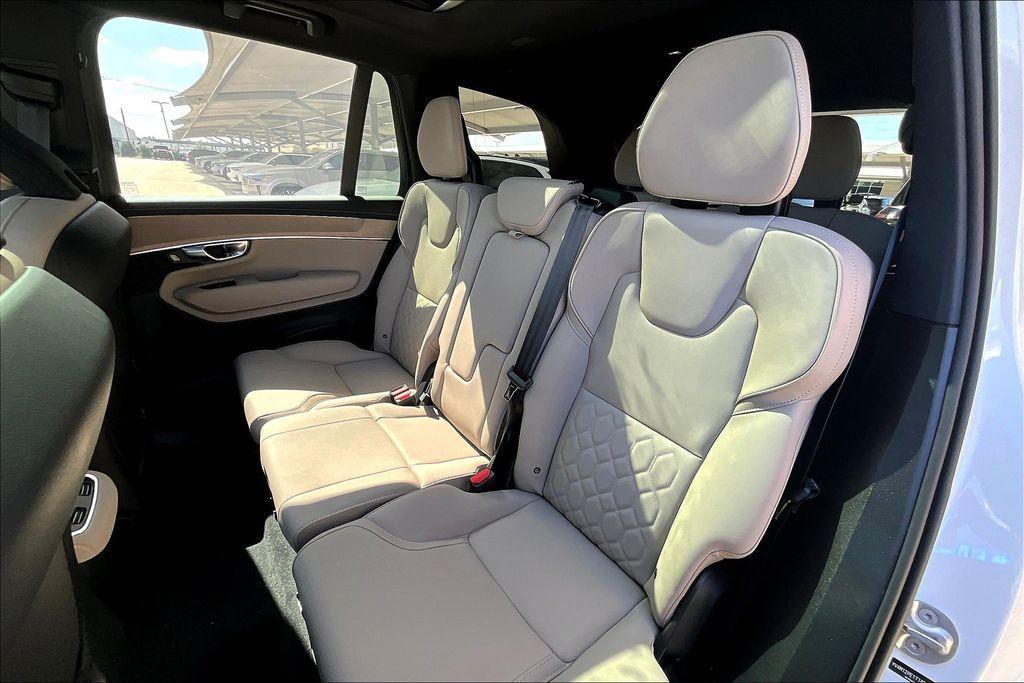 new 2026 Volvo XC90 car, priced at $71,780