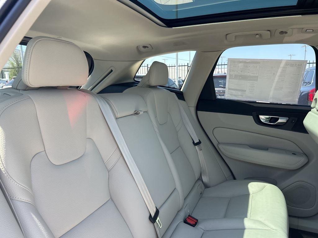 new 2025 Volvo XC60 Plug-In Hybrid car, priced at $51,510