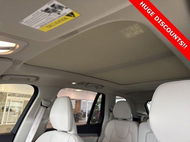 new 2025 Volvo XC90 car, priced at $62,500