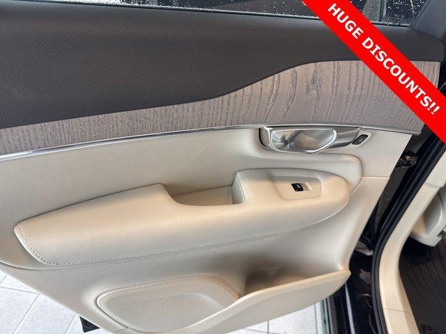 new 2025 Volvo XC90 car, priced at $62,500