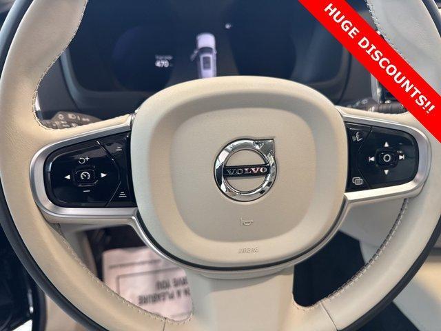 new 2025 Volvo XC90 car, priced at $62,500