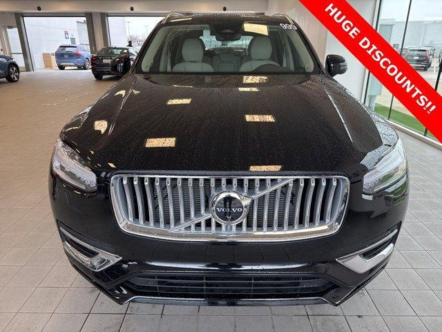 new 2025 Volvo XC90 car, priced at $62,500