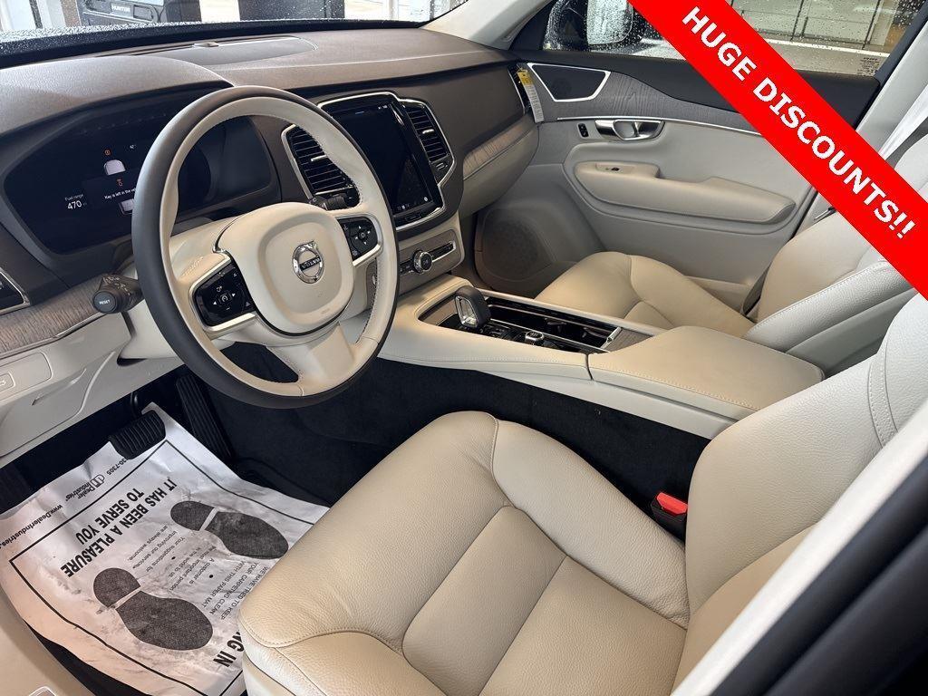 new 2025 Volvo XC90 car, priced at $67,265