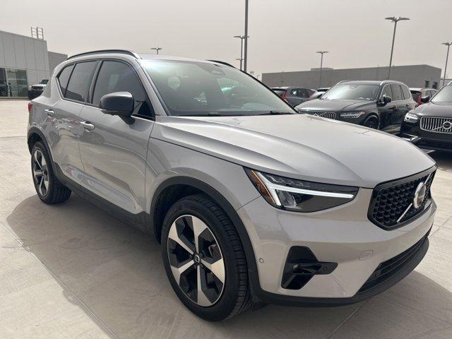new 2025 Volvo XC40 car, priced at $42,900