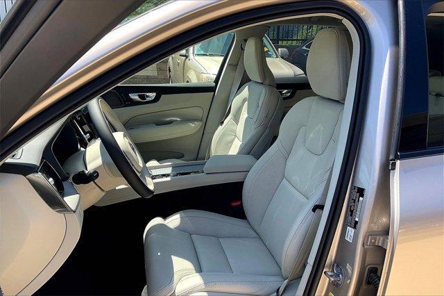 new 2025 Volvo XC60 car, priced at $60,660