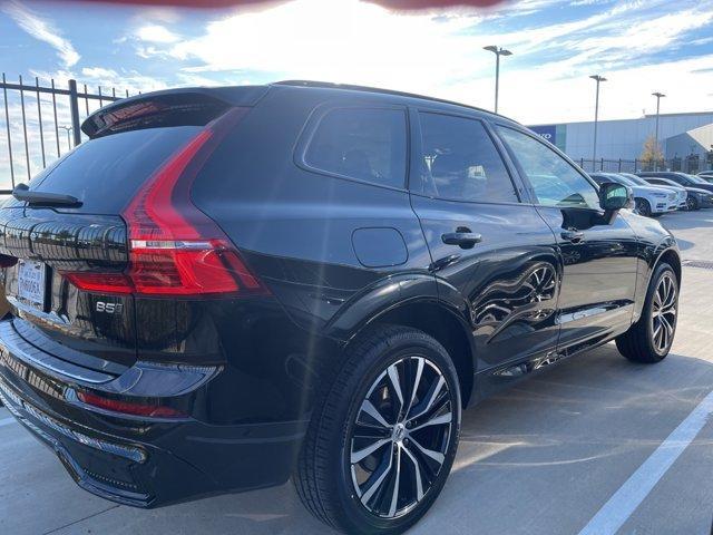 new 2025 Volvo XC60 car, priced at $54,585