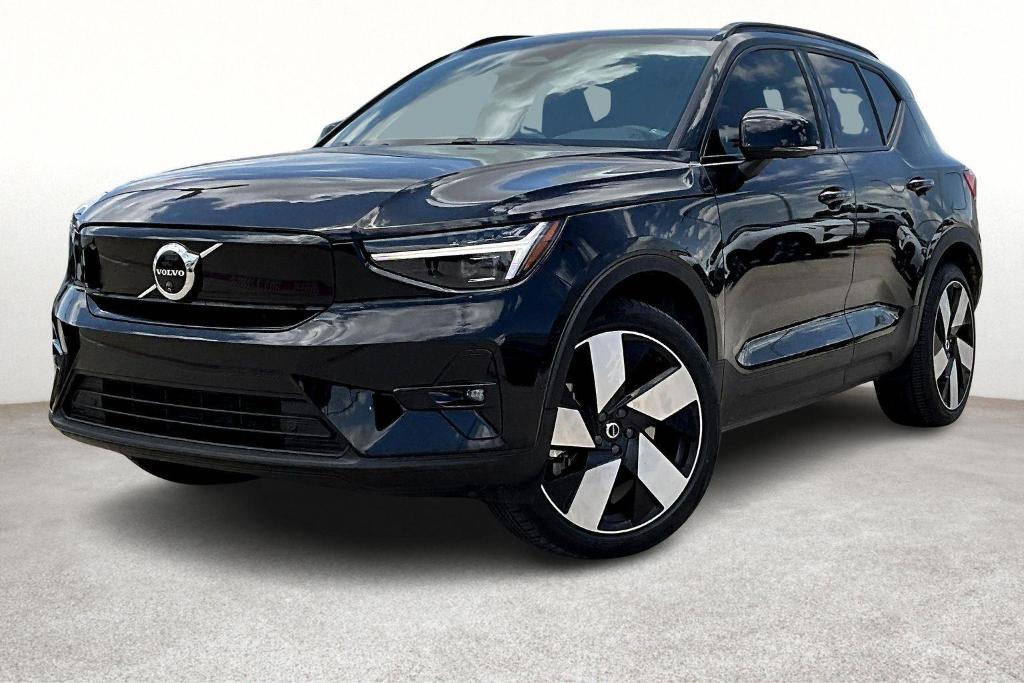 used 2024 Volvo XC40 Recharge Pure Electric car, priced at $40,000