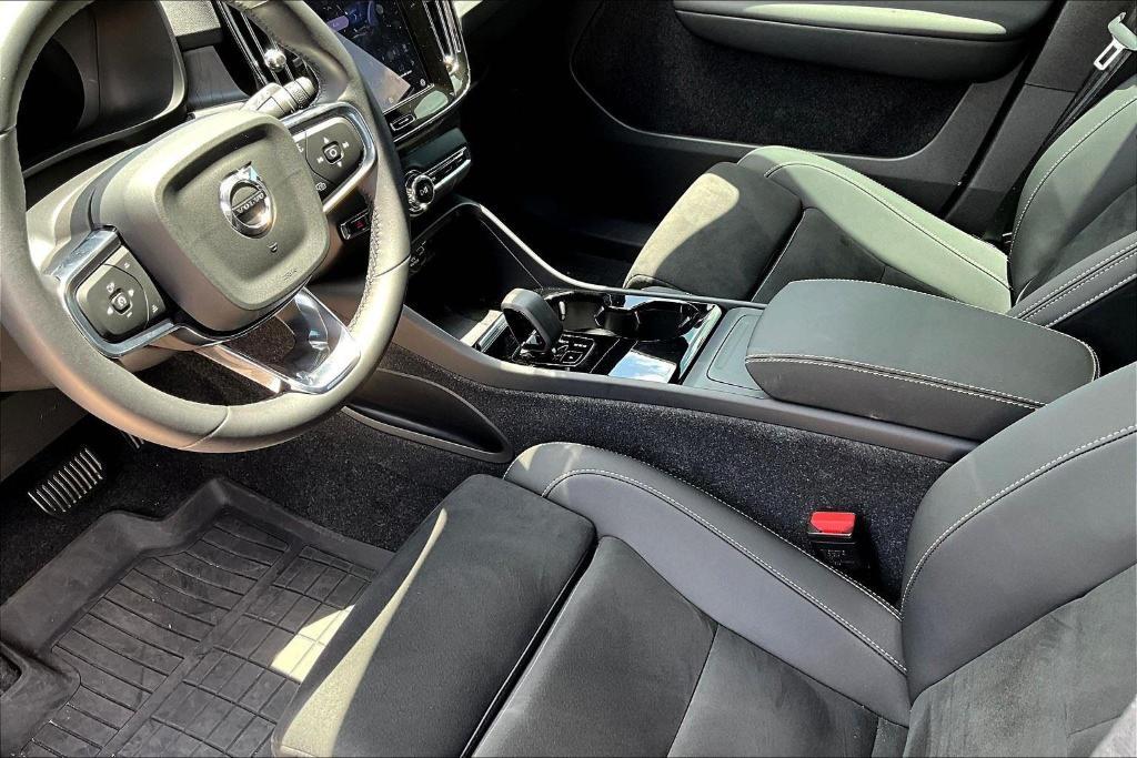 used 2024 Volvo XC40 Recharge Pure Electric car, priced at $40,000