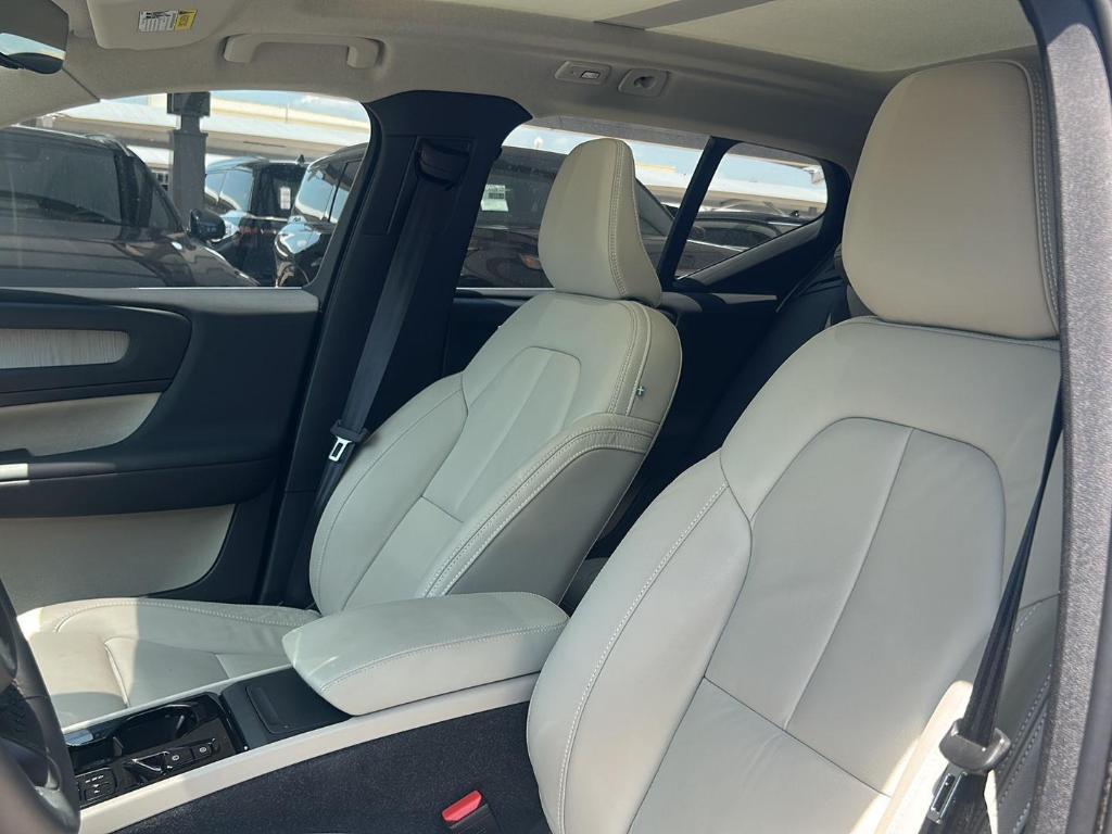 used 2023 Volvo XC40 car, priced at $33,000