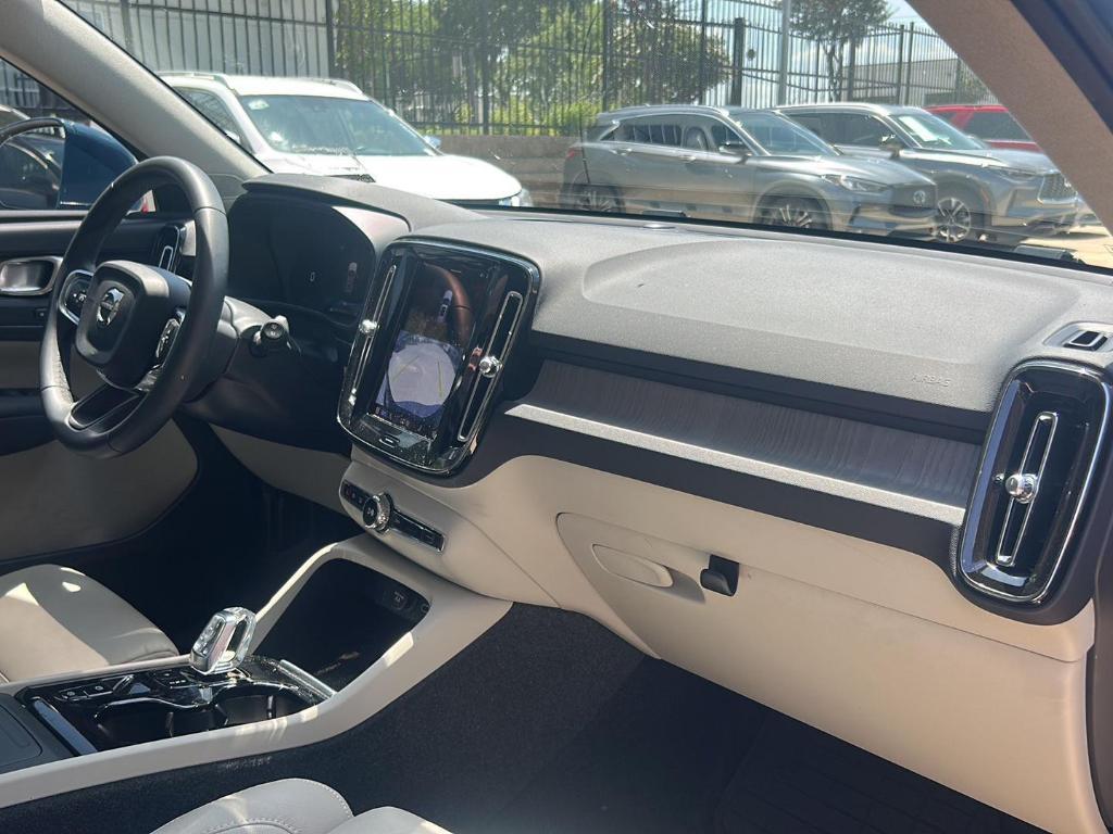 used 2023 Volvo XC40 car, priced at $33,000