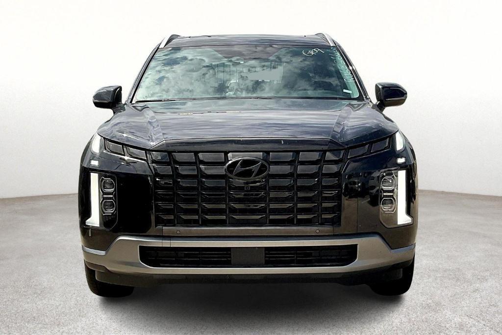 used 2024 Hyundai Palisade car, priced at $40,000