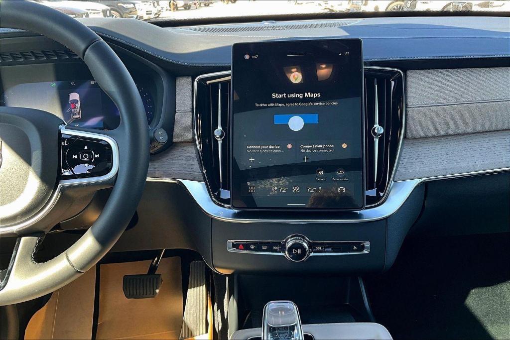 new 2026 Volvo XC90 car, priced at $71,825