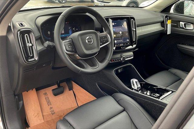 new 2025 Volvo XC40 car, priced at $48,565