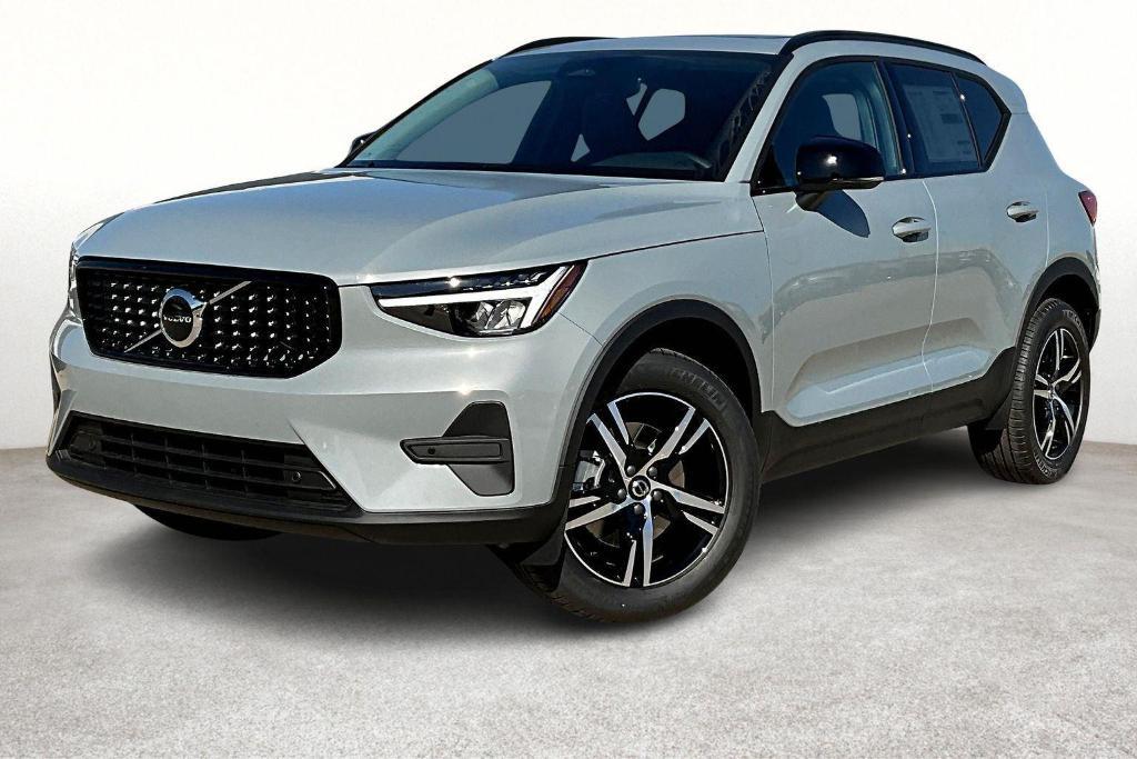 new 2026 Volvo XC40 car, priced at $43,295