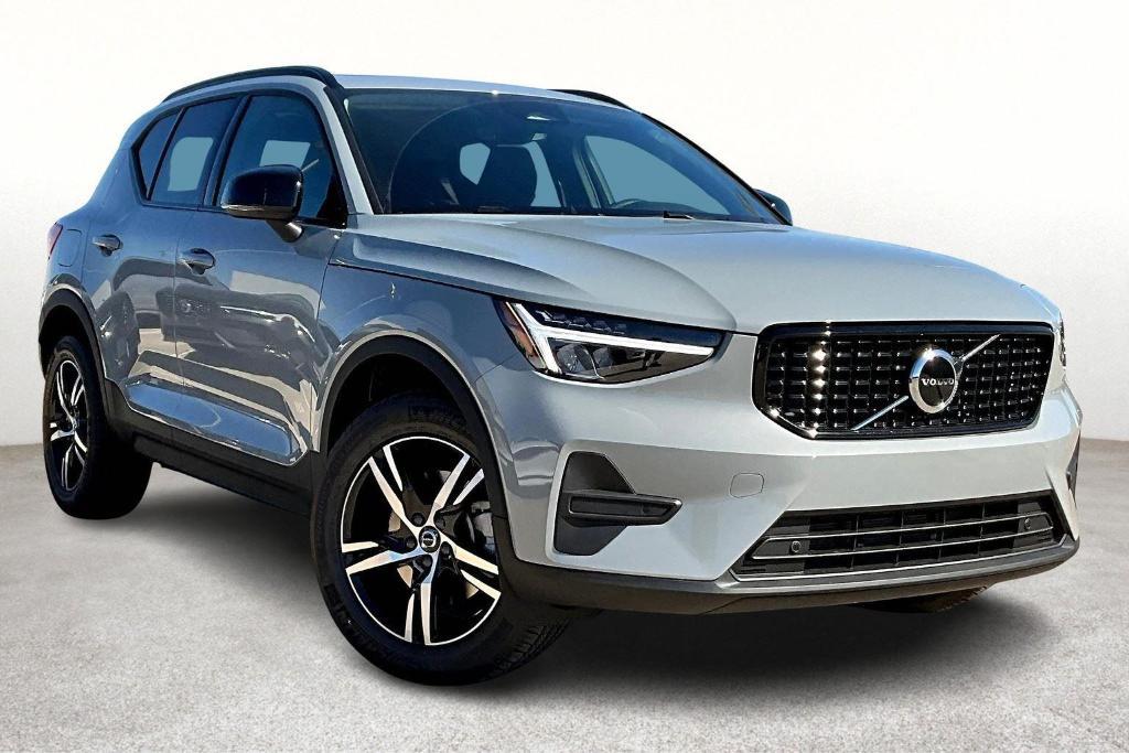 new 2026 Volvo XC40 car, priced at $43,295