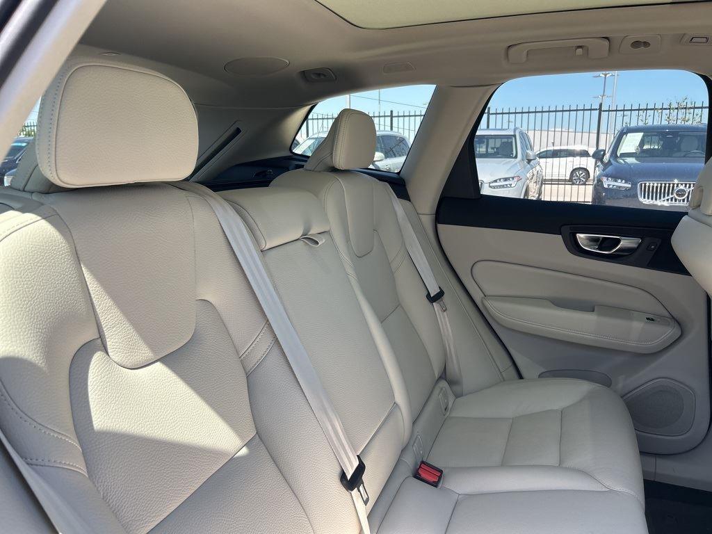 new 2025 Volvo XC60 Plug-In Hybrid car, priced at $51,920