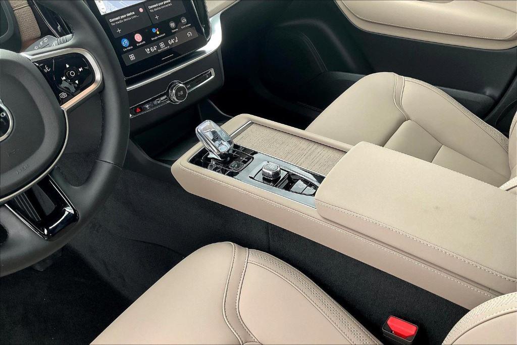 new 2025 Volvo XC90 Plug-In Hybrid car, priced at $75,545