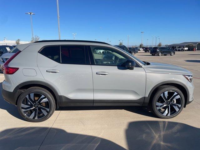 new 2025 Volvo XC40 car, priced at $49,000