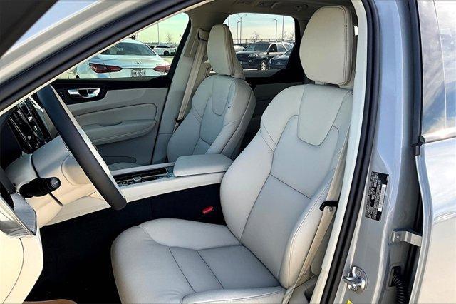 new 2025 Volvo XC60 car, priced at $55,360